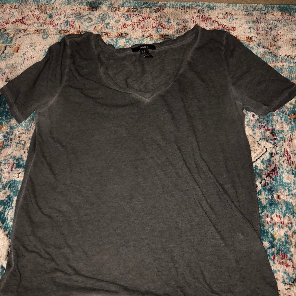 Grey v-neck T-shirt